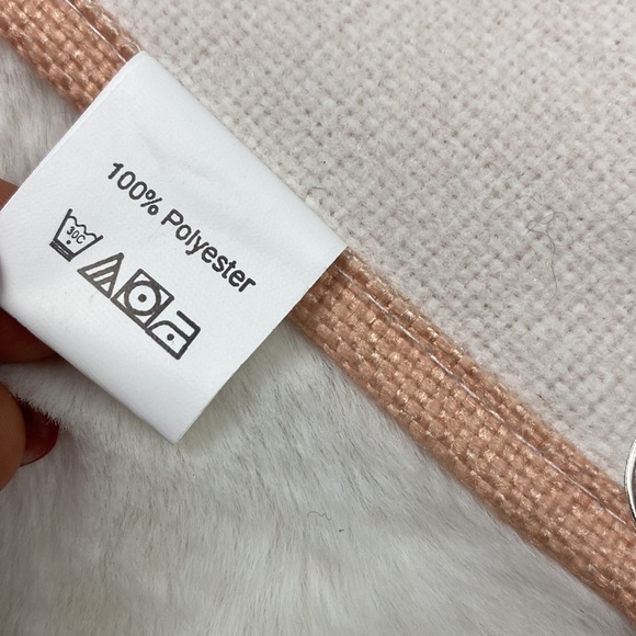 ✨4🛒 $20 ✨ “You’re a peach” 🍑 wall tapestry print art decor 18:23” - Picture 5 of 7